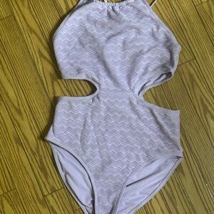 Abercrombie Kids Purple One Piece Swimsuit with Cut-Out Design